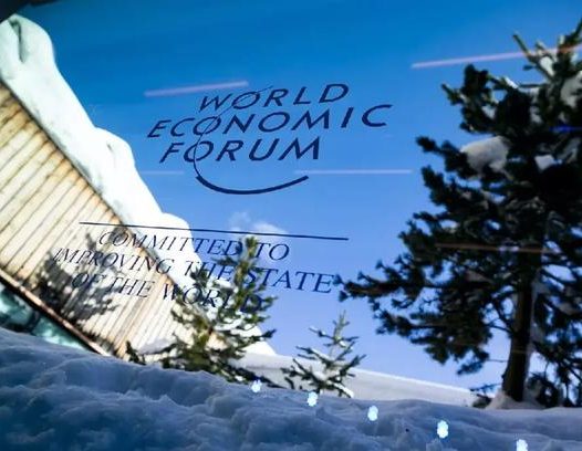 放弃对大国承诺的幻想,在多元合作中寻求自立自强