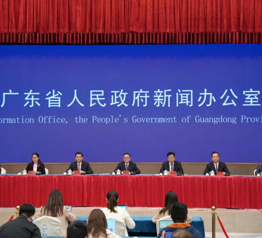 让终身学习成为广东现代化建设的鲜明印记和持久时尚